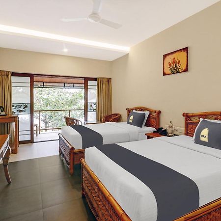 Townhouse Oak Edassery'S Sealine Villa Stay Kochi Buitenkant foto