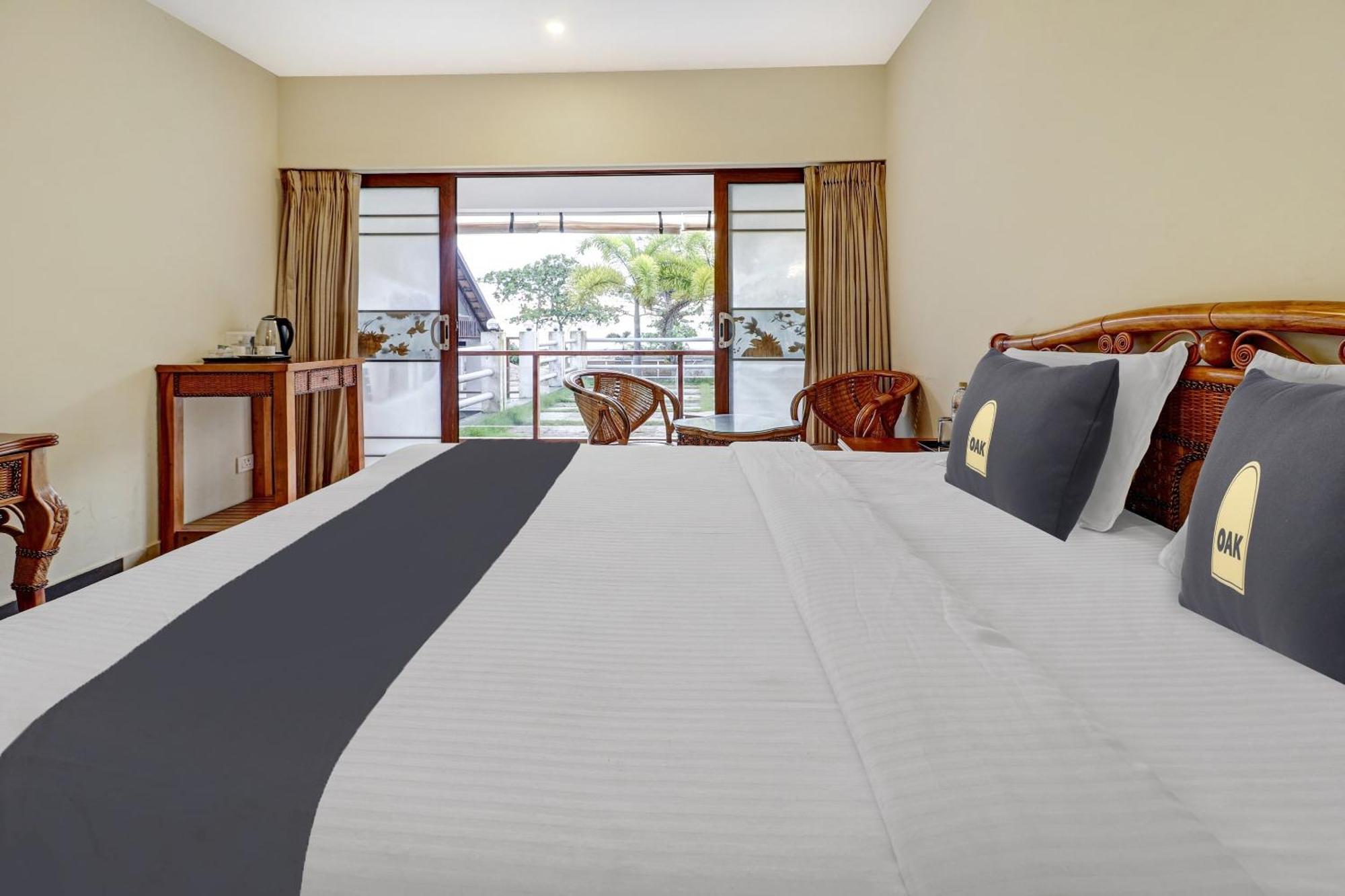 Townhouse Oak Edassery'S Sealine Villa Stay Kochi Buitenkant foto