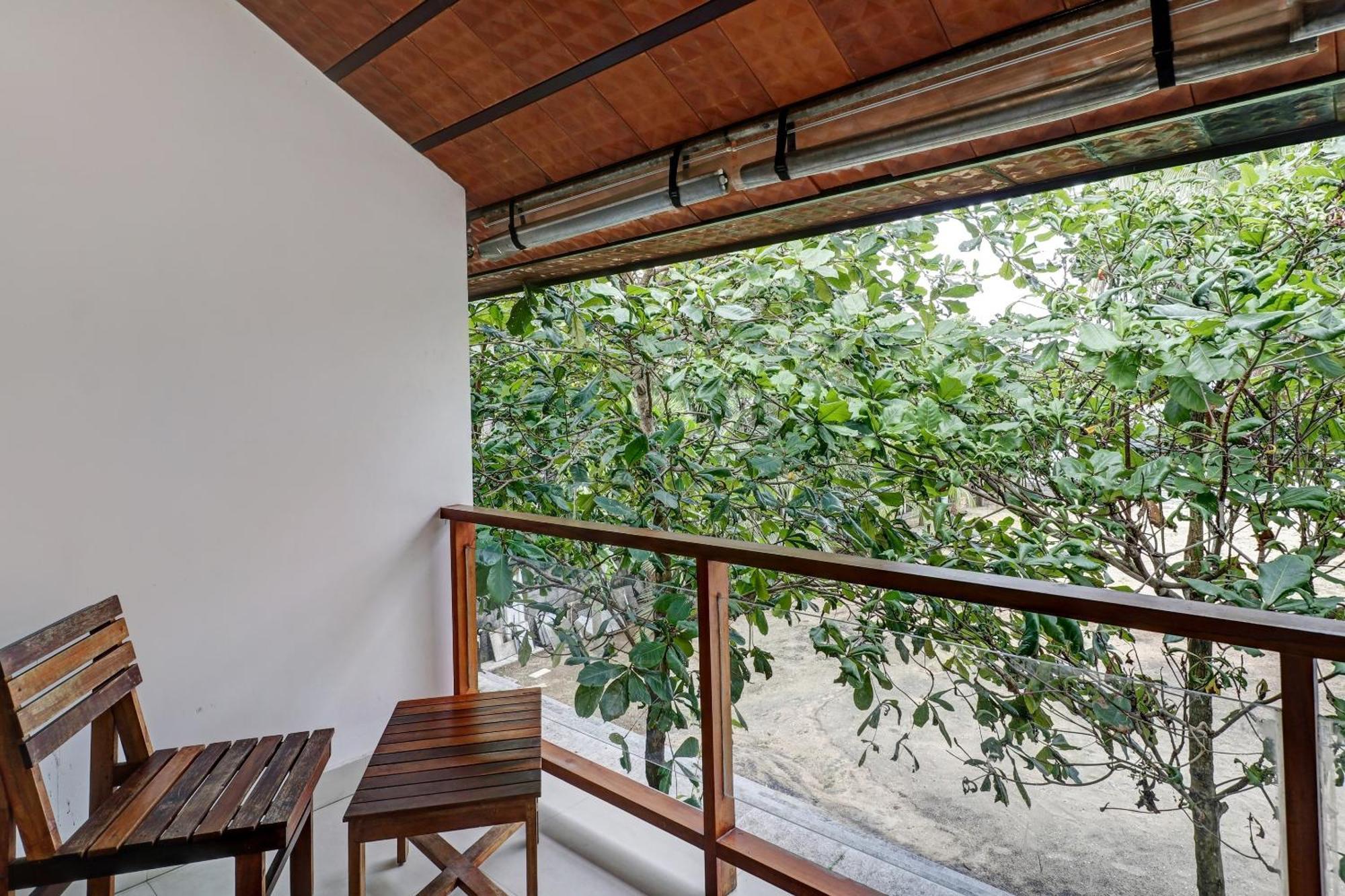 Townhouse Oak Edassery'S Sealine Villa Stay Kochi Buitenkant foto