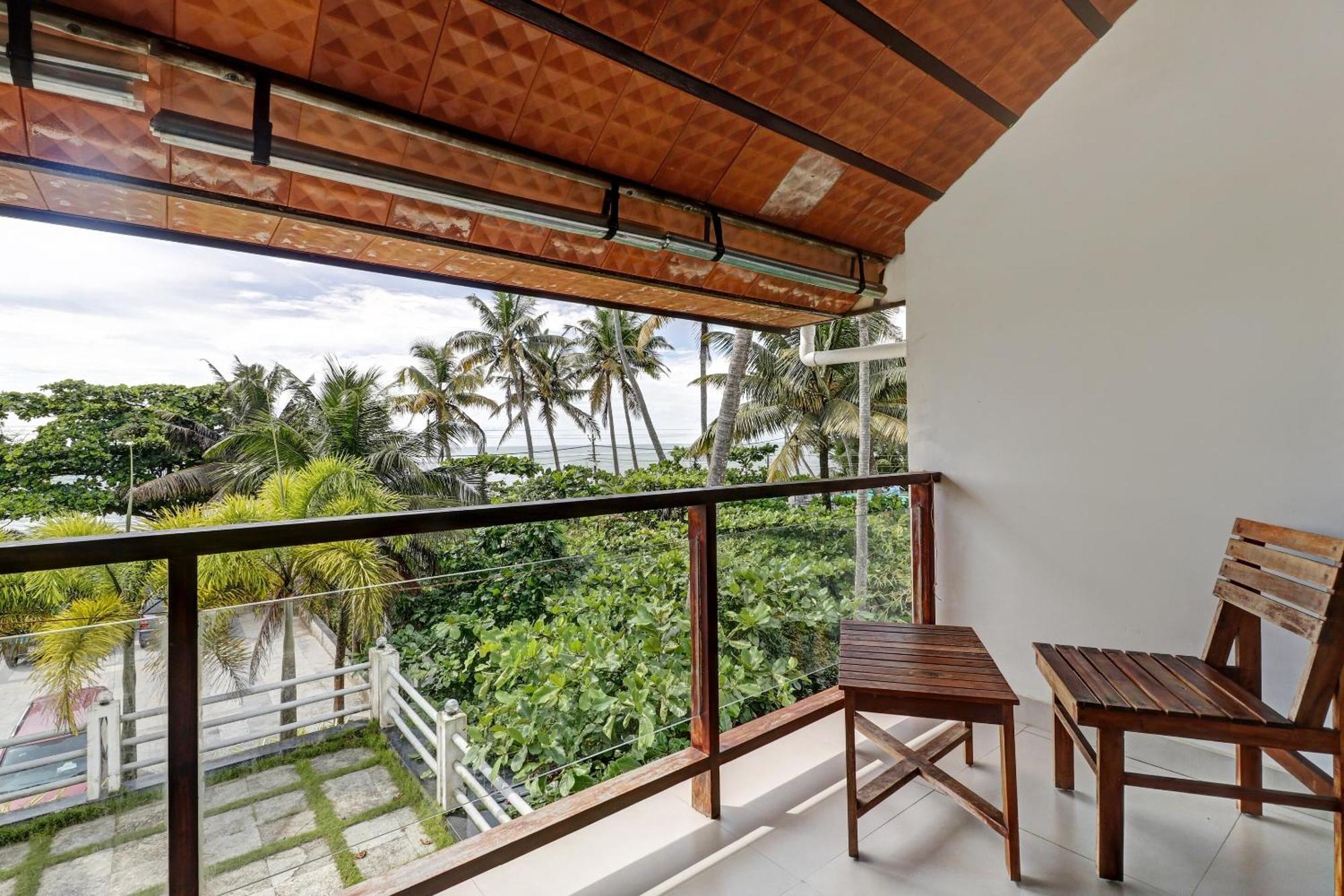 Townhouse Oak Edassery'S Sealine Villa Stay Kochi Buitenkant foto
