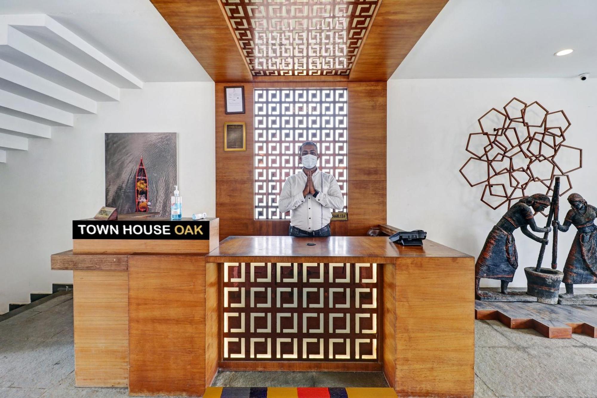 Townhouse Oak Edassery'S Sealine Villa Stay Kochi Buitenkant foto