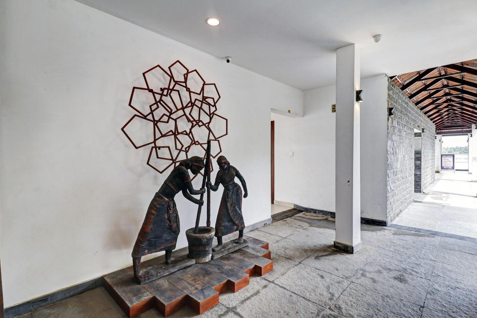 Townhouse Oak Edassery'S Sealine Villa Stay Kochi Buitenkant foto